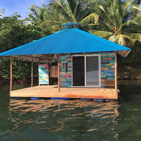 El Toucan Loco Floating Lodges Tierra Oscura Exterior photo