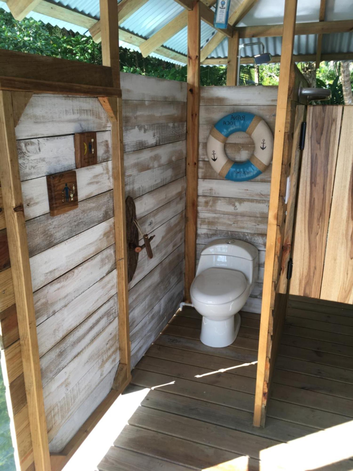 El Toucan Loco Floating Lodges Tierra Oscura Exterior photo